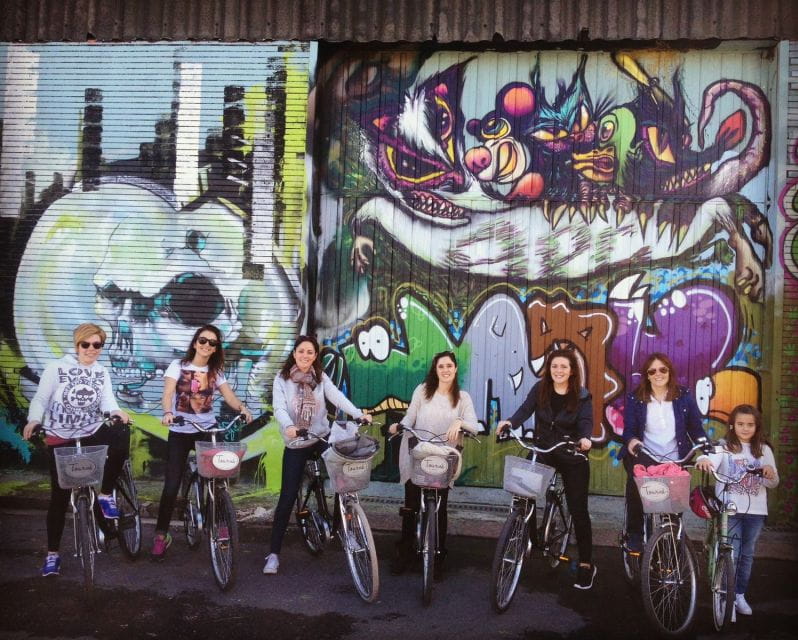 Bilbao: Street Art Small Group E-Bike Tour - Key Points