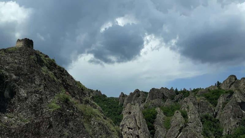 Birtvisi Canyon: One Day Hiking Tour - Who Is This Tour Best For?