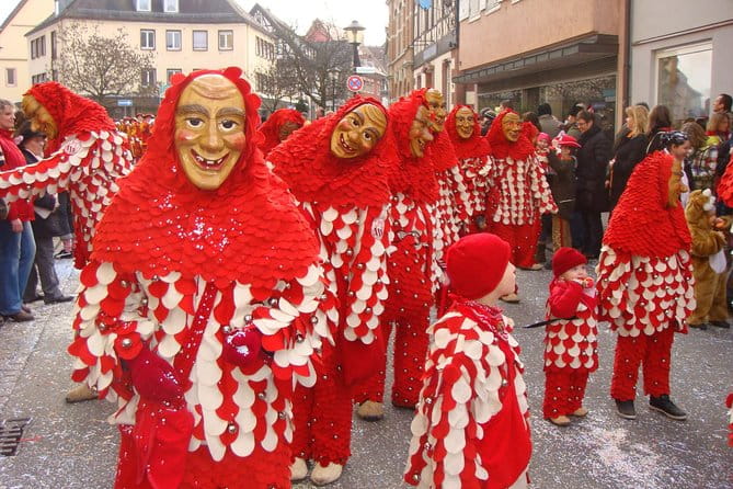 Black Forest Tour by car: Baden-Baden to Freiburg or vice versa - Cultural Insights and Local Crafts