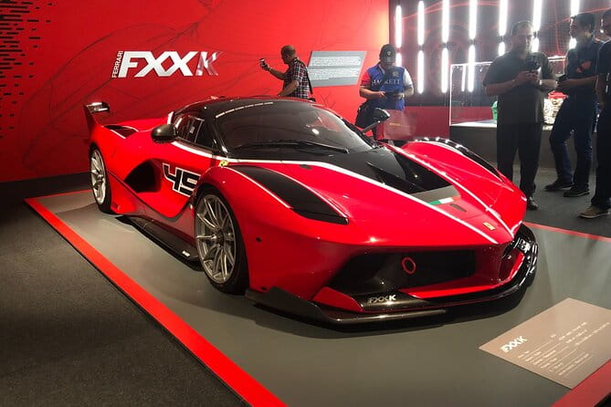 Black&Red:Lambo Museum,Ferrari Factory,Ferrari Museum,Lunch,Private transport - Exploring Bolognas Car Culture: A Deep Dive into the Supercar Experience