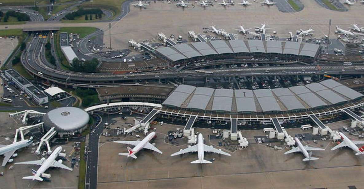 Blois: Round Trip Airport Shuttle to Charles De Gaulle - Passenger Capacity