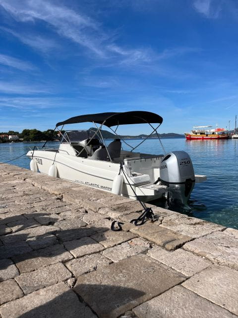 Blue and Green cave with romantic sunset - Key points / Takeaways