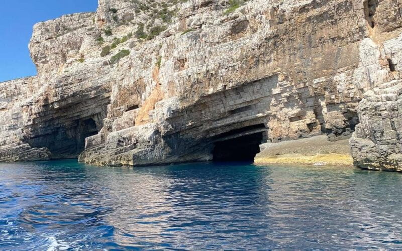 Blue Cave speedboat trip from Trogir - Pricing and Logistics