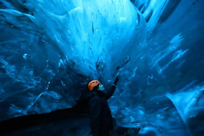 Blue Ice Cave Exploration (from Jökulsárlón Glacier Lagoon) - Transport and Gear: Making the Journey Comfortable and Safe