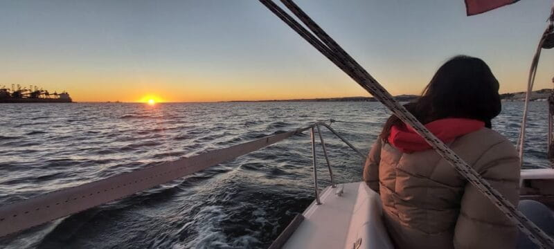 Bluemotion Lisbon: Private Sunset sailing tour Tagus River - The Itinerary: What You Can Expect