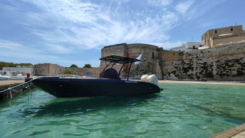 Boat: Boat tour with appetizer and drinks included - An Authentic Salento Experience: Boat Tour with Appetizer and Drinks