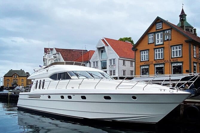 Boat Cruise to Lysefjorden and The Pulpit Rock, Fixed tour price - A detailed look at the boat cruise to Lysefjorden and Pulpit Rock
