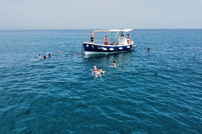 Boat Excursion Along the Coast of Cefalù - Traveler Participation