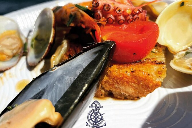 Boat Excursion With Lunch on Board to Discover Ischia - Inclusions