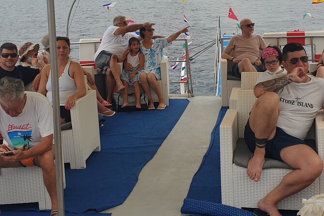 Boat Excursion With Lunch on Board to Discover Ischia - Schedule