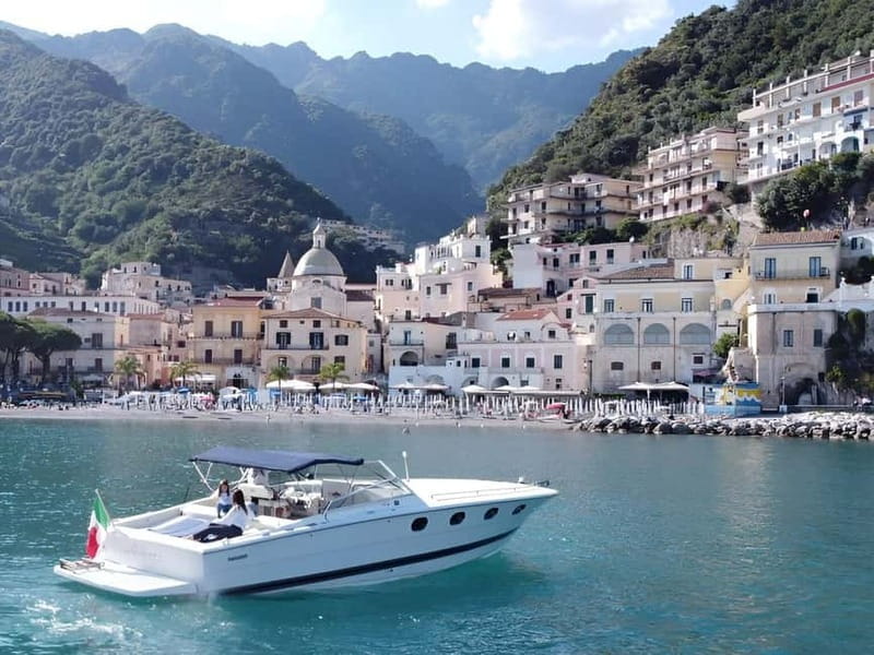 Boat Experience: Tour for Capri or Amalfi Coast - Exploring the Itinerary: What Makes Each Stop Special