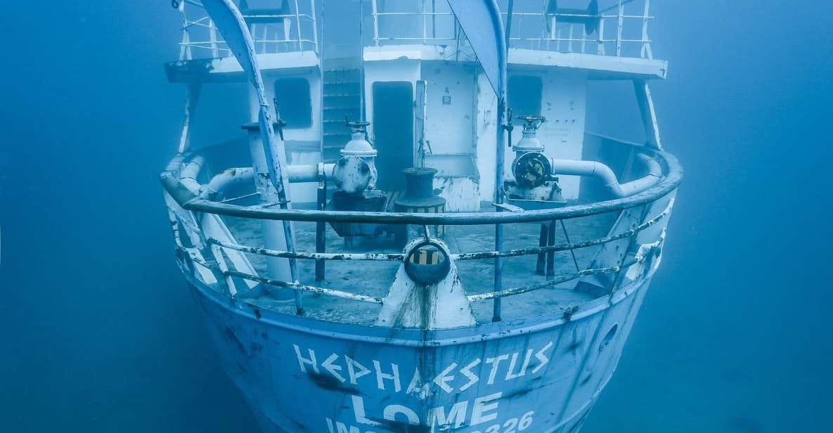 Boat for Scuba Divers: Karwela, Hephaestus & Fessej Rock - Onboard Amenities