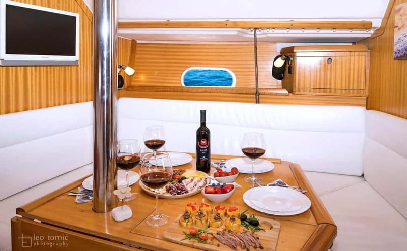 Boat Party in Blue Lagoon with Free Drink,Live DJ and Sunset - Key points / Takeaways