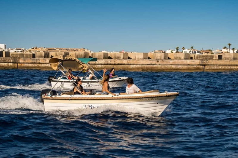 Boat rental in Menorca with no license required. - The Route and Experience: What to Expect