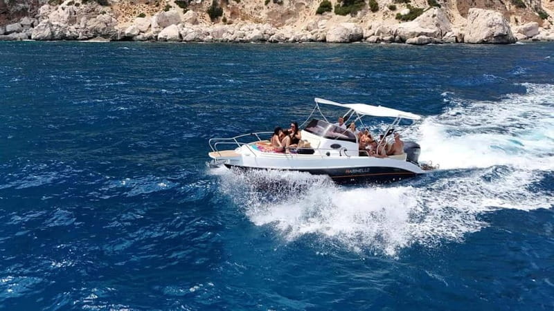 Boat rental in Tortolì (Sardinia) - Key points / Takeaways
