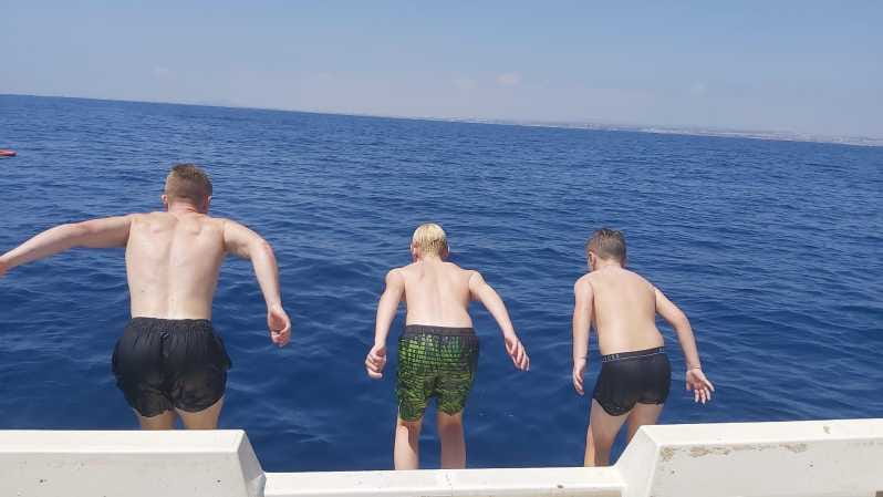 Boat rental with skipper and petrol - Key Points / Takeaways