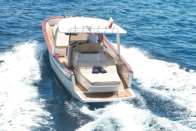 Boat Tour at Sunset on the Amalfi Coast - Arriving at the Amalfi Coast Sunset Boat Tour