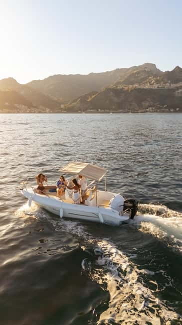 Boat Tour: Grotta dell'Amore - Taormina - Isola Bella - Grotta Azzurra - Key points / Takeaways