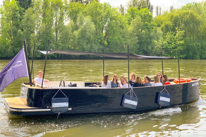 Boat Tour in Frankfurt for up to 12 Guests - Key points / Takeaways