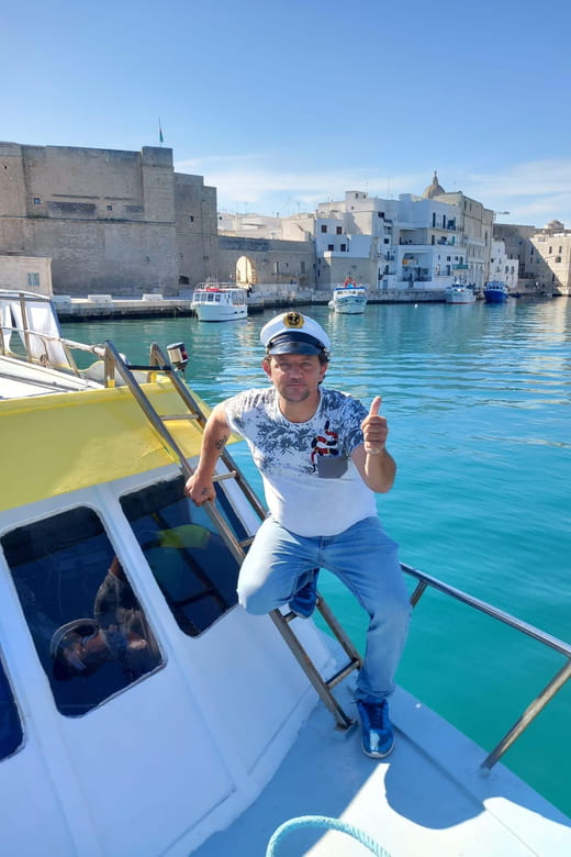 Boat tour in Monopoli and Polignano a mare - The Aperitif and Swimming Experience