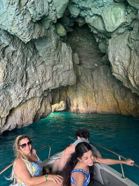 Boat Tour Positano - Capri - Key Points / Takeaways