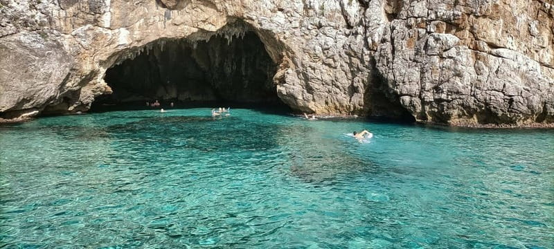 Boat trip and swim at the Blue Grotto in Sperlonga - Key Points / Takeaways