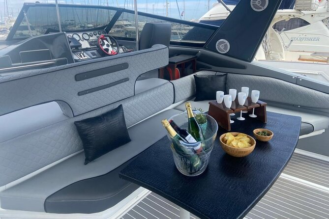 Boat Trip in Fuengirola, Dolphin Watching and Drinks - Traveler Participation Requirements