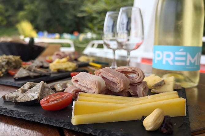 Boat trip on the Rance Canal - Exploring the Charm of Brittany from the Rance Canal