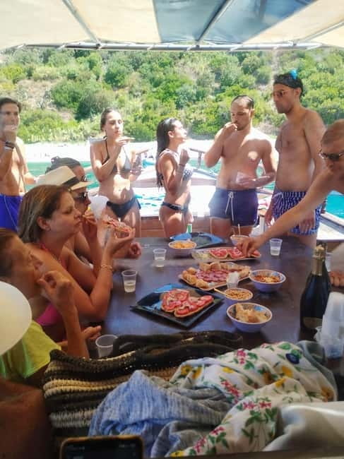 Boat trip with Pathos - What to Expect and Tips for a Great Trip