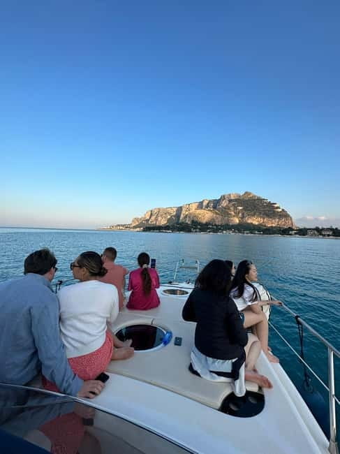 Boat trips sicily with aperitifs and swims - Comfort and Convenience on the Water
