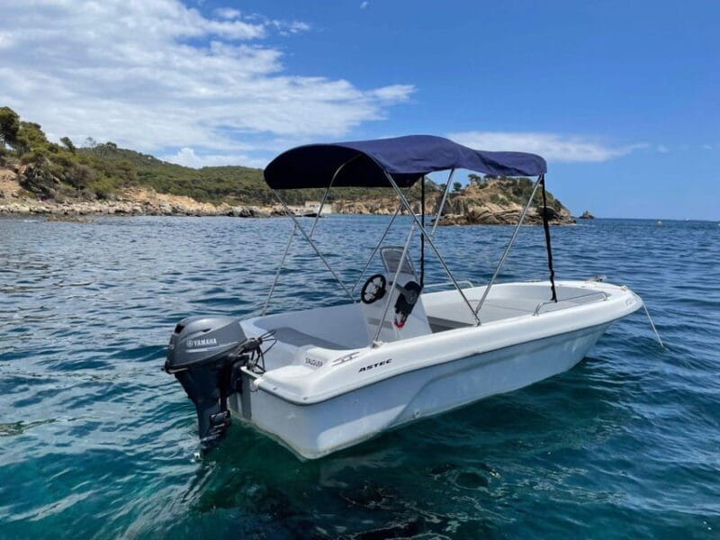 Boat without license for rent in Málaga Capital, Playa del Palo - What’s Included and Additional Costs