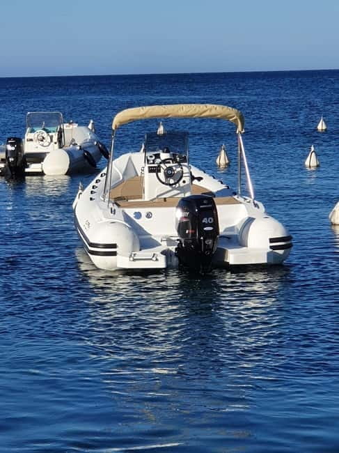 Boats and speed boats rental - Half Day (9:00-13:30) - Practical Details: Pricing, Booking, and Logistics