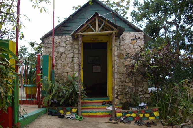 Bob Marley Nine Mile Tour From Falmouth - Personalized Commentary and Experiences