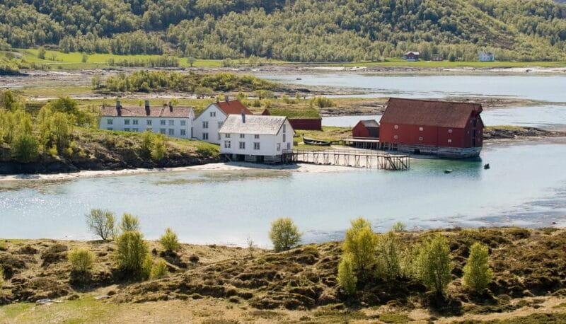 Bodø: Kjerringøy & Silent Coastal Cruise - Visiting Kjerringøy Handelssted - A Step Back in Time