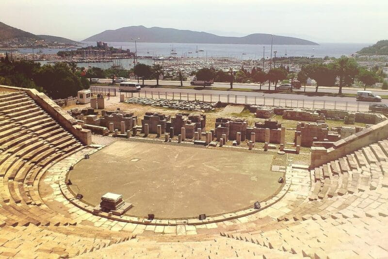 Bodrum City Tour : Lunch Guide Entry fees included - Exploring Bodrums Ancient Marvels: A Detailed Review of the City Tour