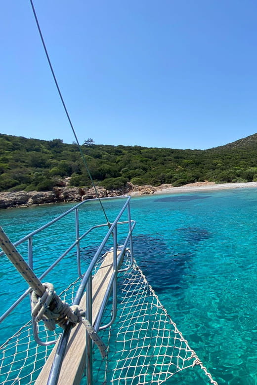 Bodrum: Peninsula Private Boat Tour with Lunch - Comfort and Amenities Make a Difference