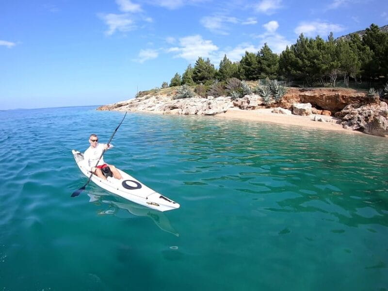 Bol: Zlatni Rat Beach Kayak Tour with Snorkeling - Starting at Golden Horn Beach: The Gateway to Adventure