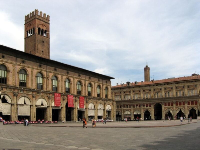 Bologna: Bike Rental - Who Will Love This Experience?