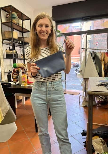 Bologna: Create your own clutch Workshop - FAQ