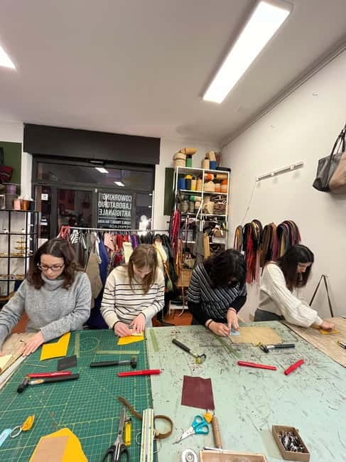 Bologna: Create Your Own Keychain Tortellino - An In-Depth Look at the Leather Craft Workshop