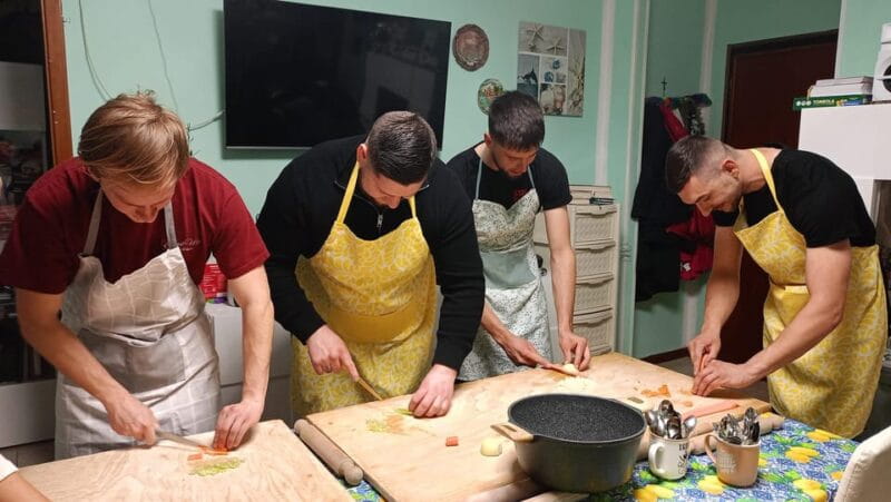 Bologna: Pasta Tagliatelle Ragu Cooking Class with Wine - Key points / Takeaways