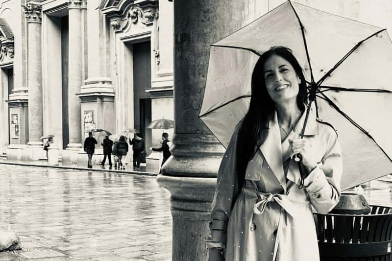 Bologna Photo Tour A Journey Through History and Emotions - Exploring Bologna Through a Camera Lens: A Practical Review