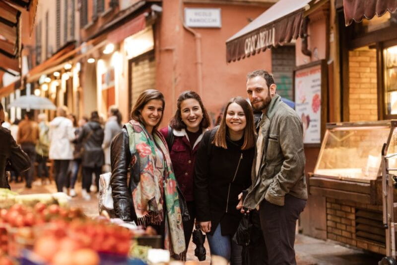 Bologna: Private and Personalised Walking Tour - Key points/Takeaways