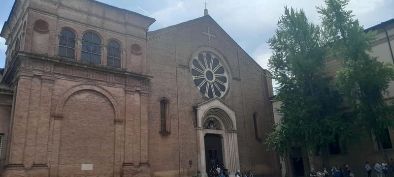 Bologna: Sip and Paint Happy Hour experience - FAQs