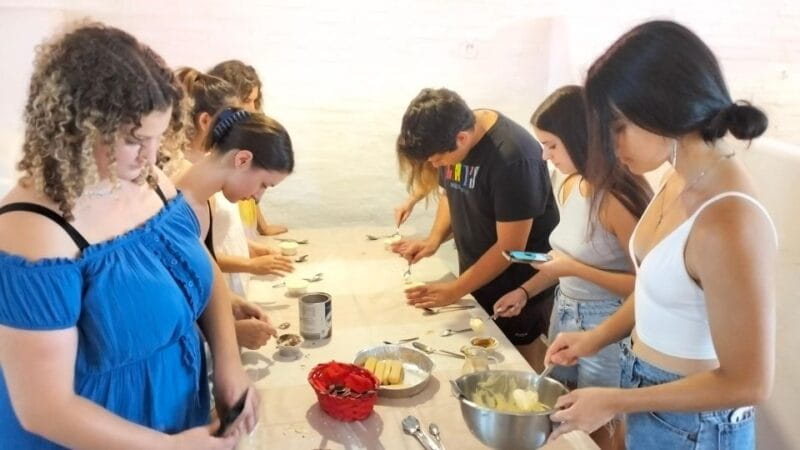Bologna: Traditional Bolognese Cooking Class with a Meal - What Makes This Experience Special?