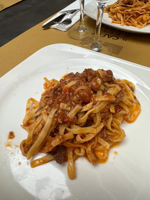 Bologna: Walking Food Tour and Highlights with a Local Guide - Key points / Takeaways