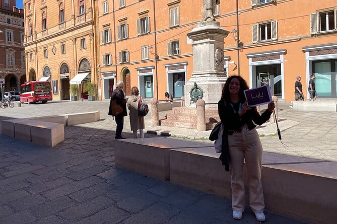 Bologna Walking Food Tour and Highlights with a Local Guide - Exploring Bologna’s Hidden Gems and Iconic Landmarks