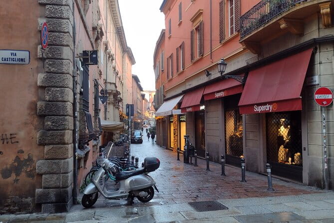 Bologna's Ancient and Recent History: A Self-Guided Audio Tour - Final Thoughts