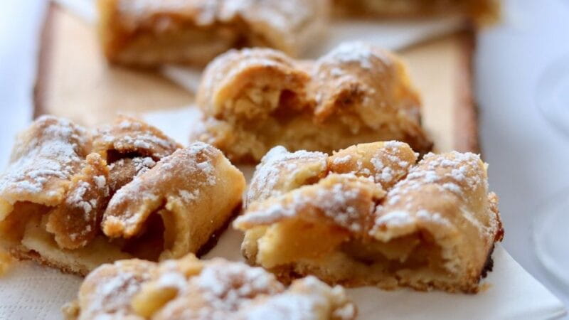 Bolzano: Guided Traditional Food Tour - Exploring Bolzano’s Food Scene: A Walking Tour for the Curious Eater