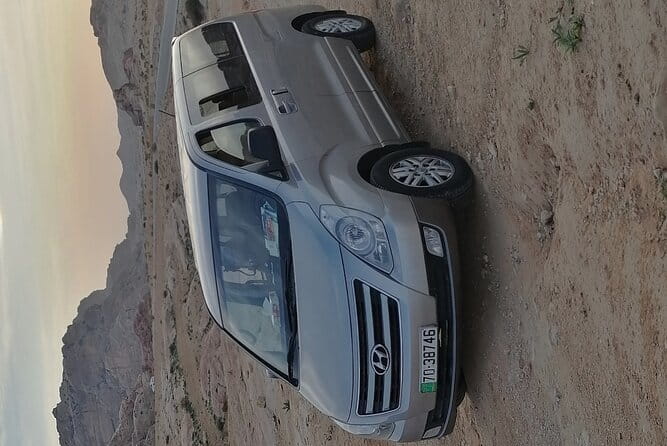 Booking Transportation Minivan in Jordan - Reviews and Reliability